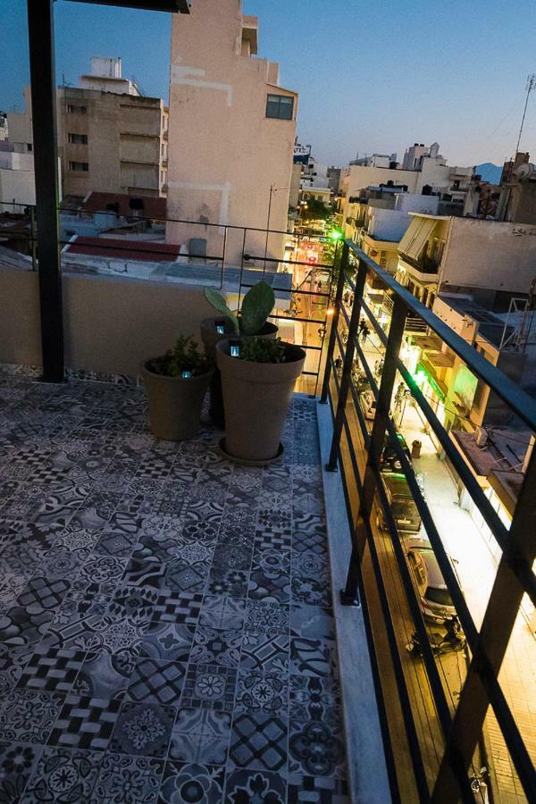 Yasemi Superb Two Floor Apartment 이라클리온 외부 사진